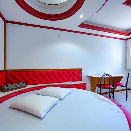 Motel Libidus - Φοζ ντο Ιγκουασού Εξωτερικό φωτογραφία