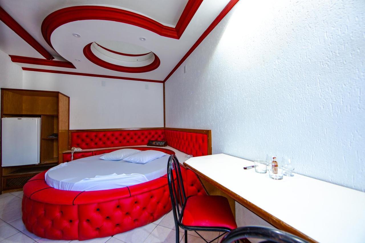 Motel Libidus - Φοζ ντο Ιγκουασού Εξωτερικό φωτογραφία